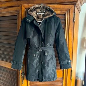 Women’s small black outer coat with brown removable inner fur lining. Like new!